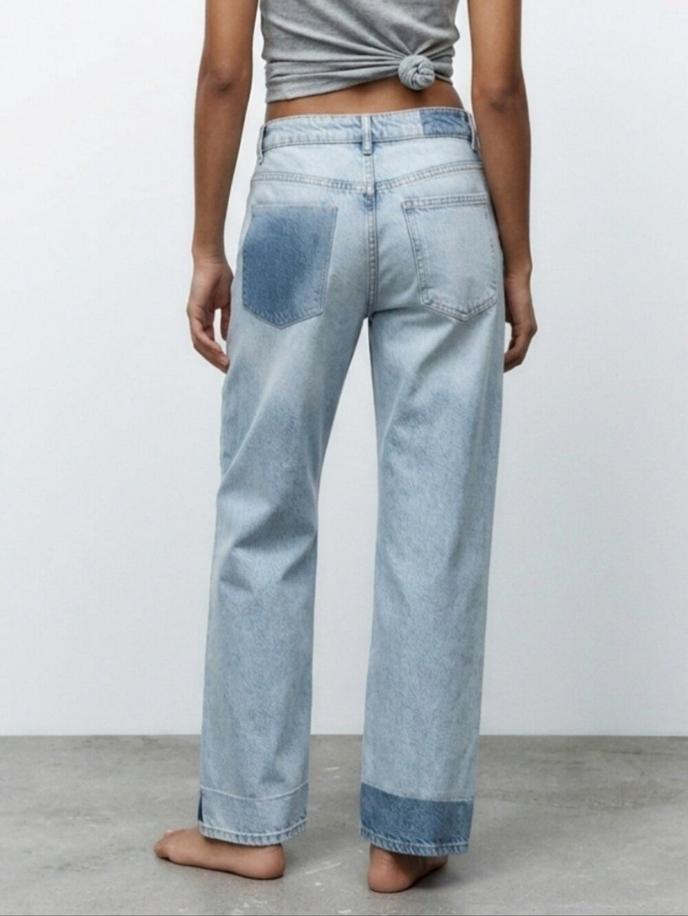 ZARA TRF Slouchy Curve Leg Light Blue Washed Wide-Leg Relaxed Jeans